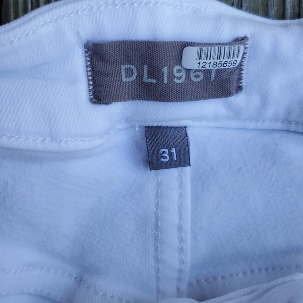 DL1961 white denim Mini skirt 31